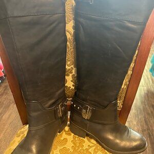 VINCE CAMUTO BLACK VC-BEATRIX STYLE KNEE HIGH BOOTS WITH SIDE ZIP - SZ 7